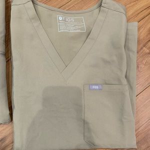 FIGS Latte Zamora and Catarina Set